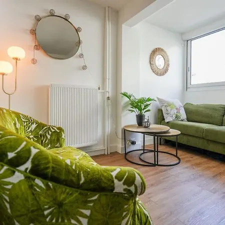 Appartement Superb With A Pool Accessible Paris