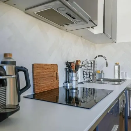 Superb With A Pool Accessible * Paris