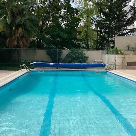 Superb With A Pool Accessible Appartement *